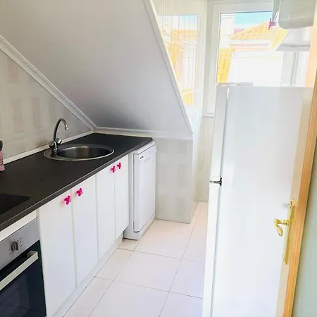 Apartment Apto Recien Reformado A 50 M De La Playa
